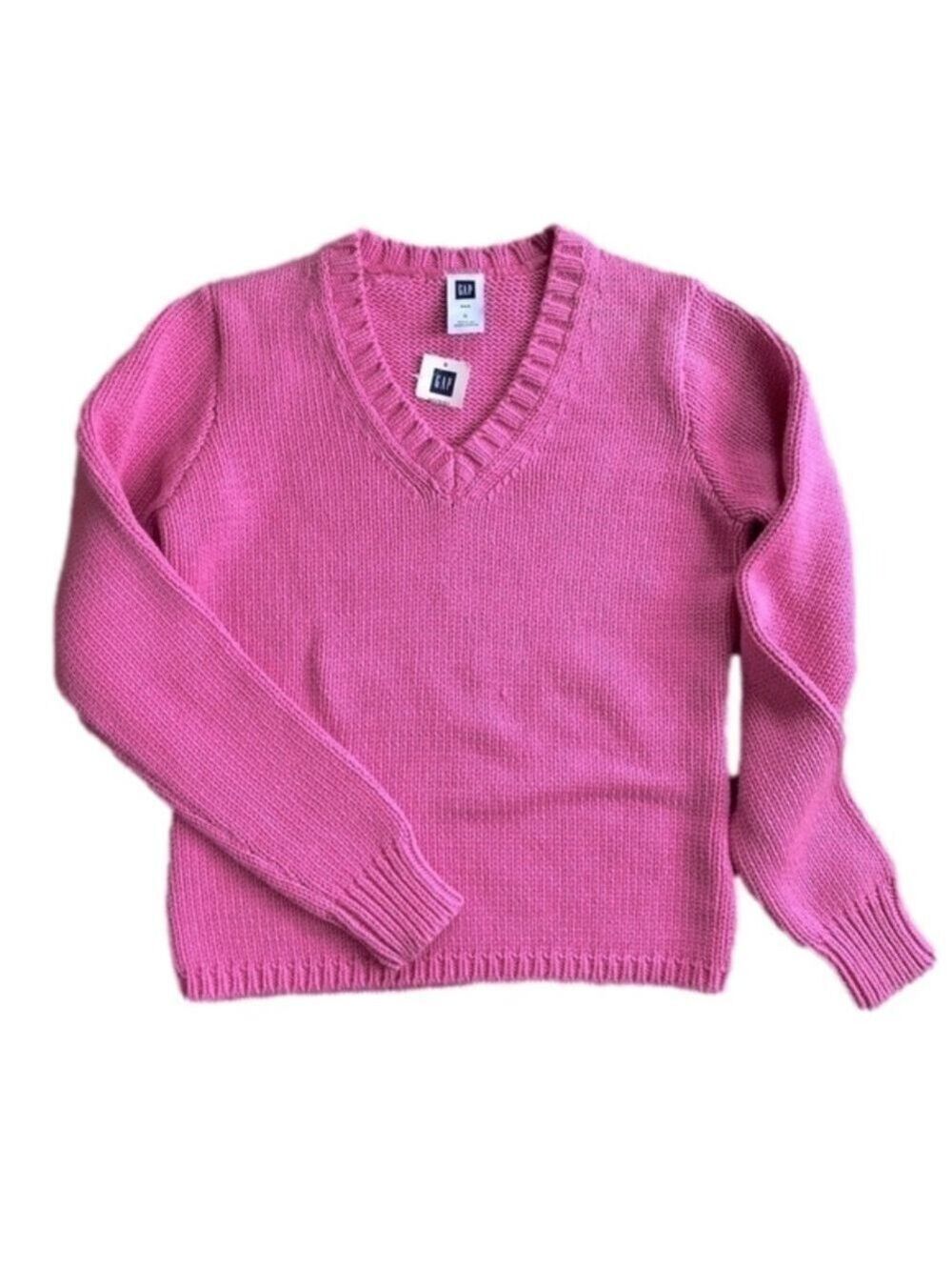 GAP Factory cotton blend v-neck sweater size small. NEW!!